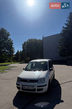 Хэтчбек Fiat Panda 2012 в 