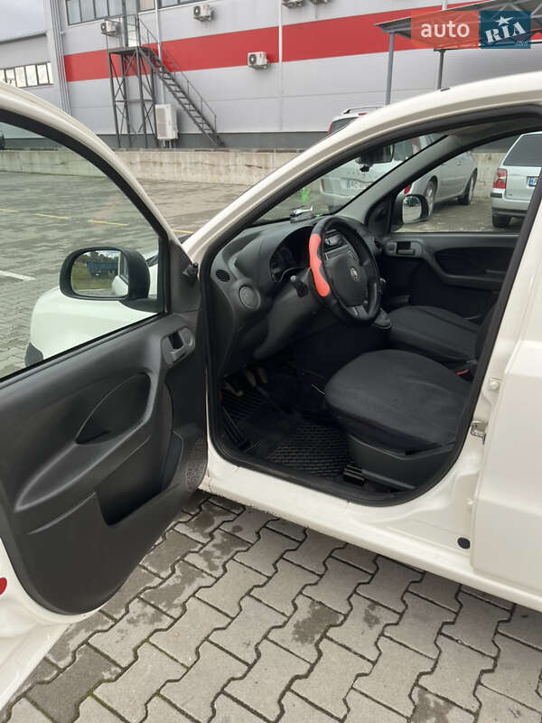 Хэтчбек Fiat Panda 2011 в Нововолынске фото 8 Хэтчбек Fiat Panda 2011 в Нововолынске