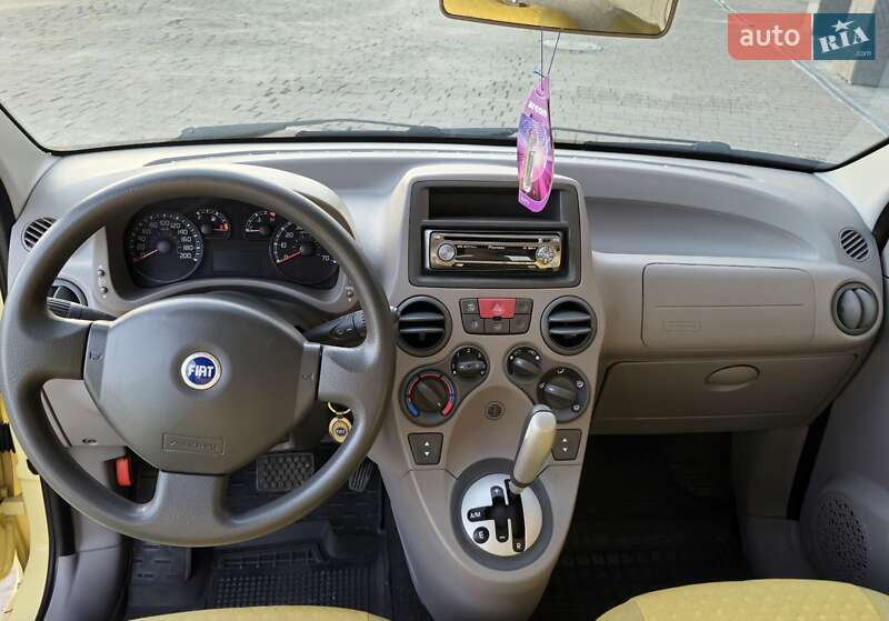 Хетчбек Fiat Panda 2005 в Івано-Франківську фото 26 Хетчбек Fiat Panda 2005 в Івано-Франківську
