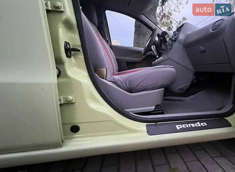 Хэтчбек Fiat Panda 2004 в Одессе фото 5 Хэтчбек Fiat Panda 2004 в Одессе