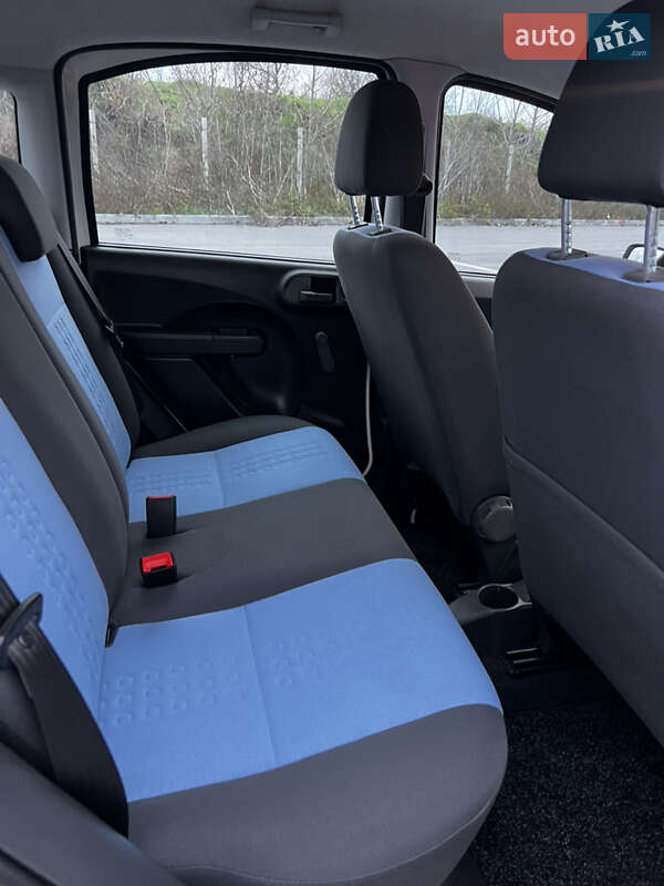 Хэтчбек Fiat Panda 2009 в Виннице