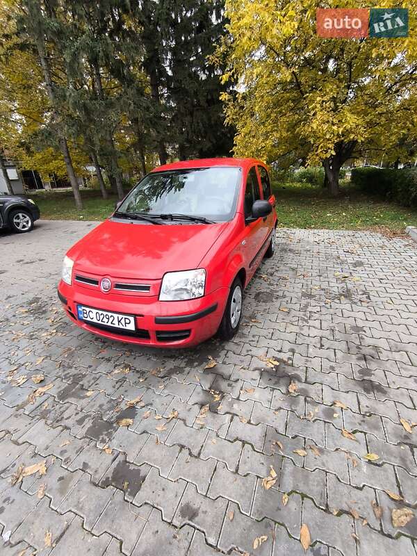 Хэтчбек Fiat Panda 2009 в Черновцах