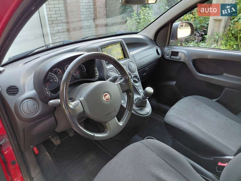 Хэтчбек Fiat Panda 2010 в Сумах