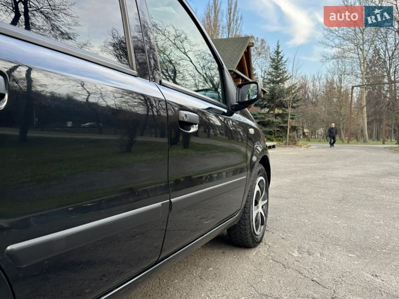 Хэтчбек Fiat Panda 2009 в Киеве фото 14 Хэтчбек Fiat Panda 2009 в Киеве