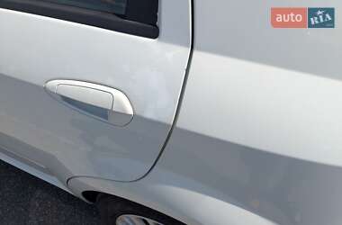 Хэтчбек Fiat Punto Evo 2011 в 