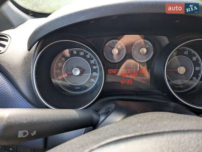Хэтчбек Fiat Punto Evo 2011 в Боровой