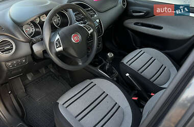 Хетчбек Fiat Punto Evo 2010 в 