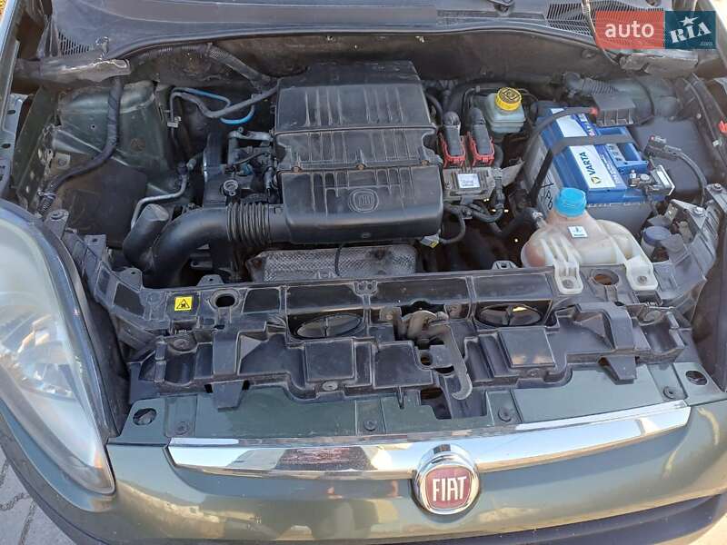 Хэтчбек Fiat Punto Evo 2010 в Львове