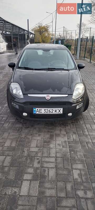 Хэтчбек Fiat Punto Evo 2010 в Днепре фото 2 Хэтчбек Fiat Punto Evo 2010 в Днепре