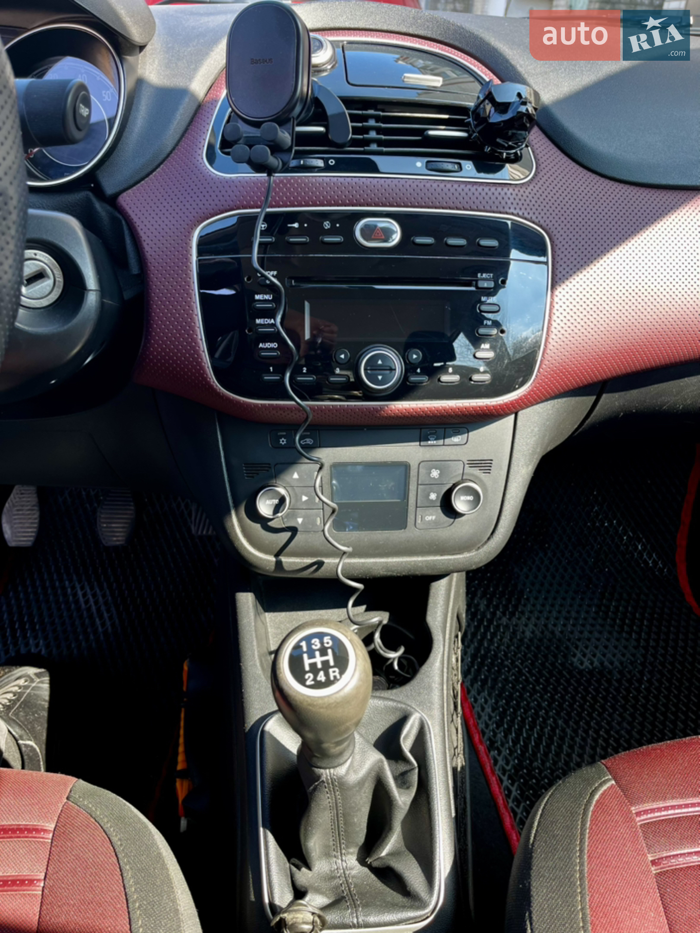 2010 Fiat Punto - мініатюра 7