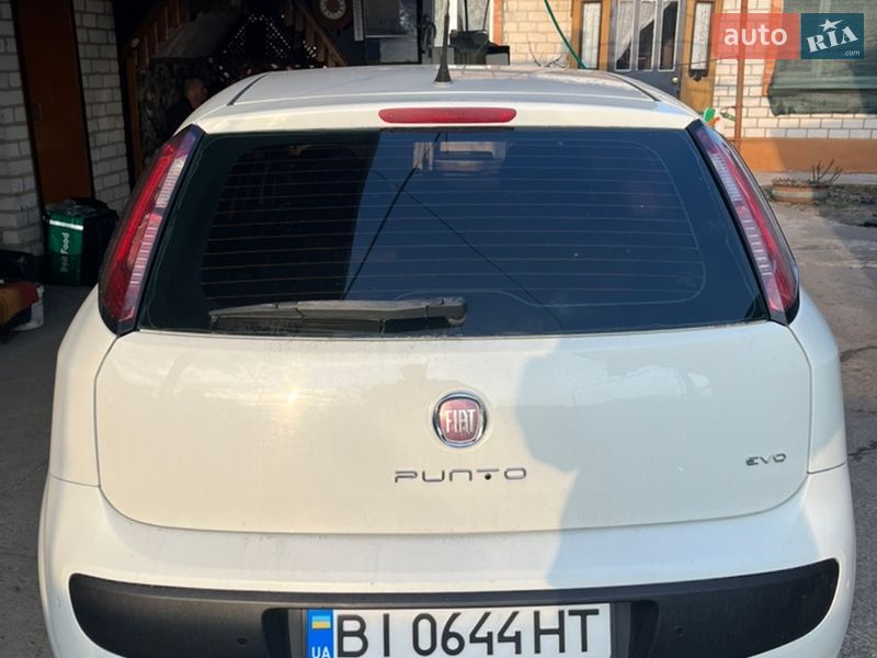 Хэтчбек Fiat Punto Evo 2011 в Кременчуге