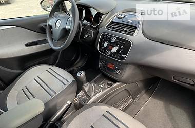 Хэтчбек Fiat Punto 2011 в Бродах