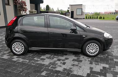 Хэтчбек Fiat Punto 2010 в Стрые