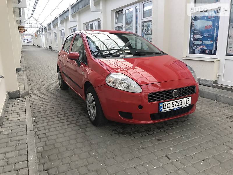 Хетчбек Fiat Punto 2008 в Стрию