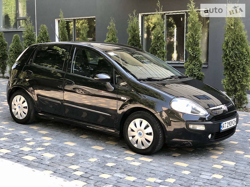 Хэтчбек Fiat Punto 2011 в Тернополе