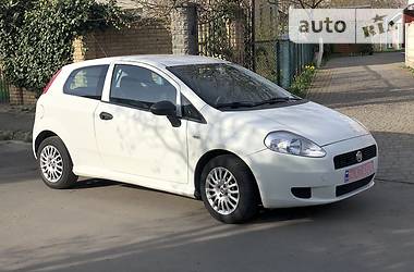 Хэтчбек Fiat Punto 2010 в Луцке