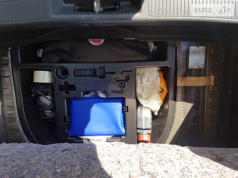 Хетчбек Fiat Punto 2011 в Києві фото 34 Хетчбек Fiat Punto 2011 в Києві