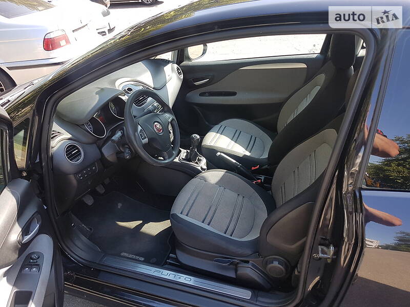 Хетчбек Fiat Punto 2011 в Києві фото 40 Хетчбек Fiat Punto 2011 в Києві