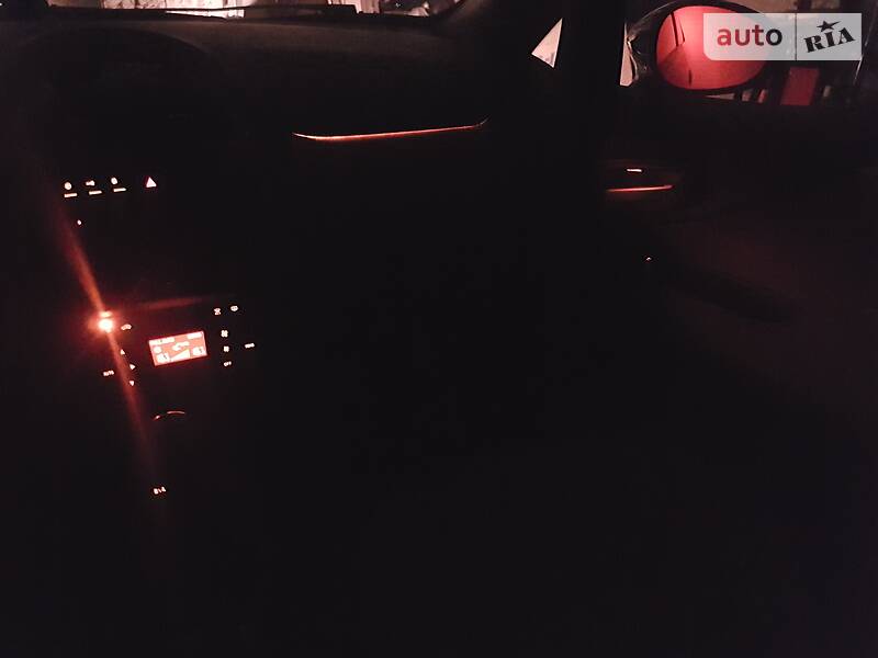 Хетчбек Fiat Punto 2011 в Києві фото 48 Хетчбек Fiat Punto 2011 в Києві