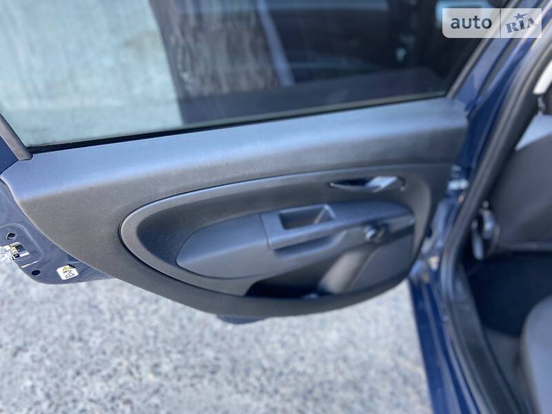 Хетчбек Fiat Punto 2009 в Рівному