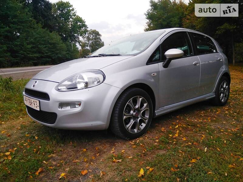 Хэтчбек Fiat Punto 2013 в Стрые