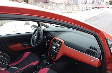 Хетчбек Fiat Punto 2006 в Рівному