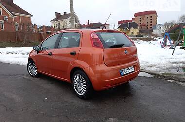 Хетчбек Fiat Punto 2006 в Рівному