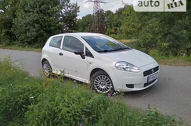 Хетчбек Fiat Punto 2010 в Старокостянтинові