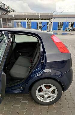 Хэтчбек Fiat Punto 2009 в Бучаче