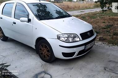 Хэтчбек Fiat Punto 2005 в Херсоне