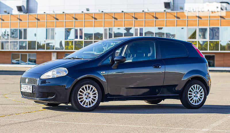 Хетчбек Fiat Punto 2008 в Києві