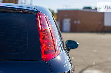 Хетчбек Fiat Punto 2008 в 