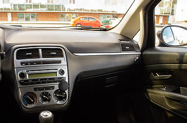Хетчбек Fiat Punto 2008 в 