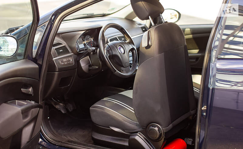 Хетчбек Fiat Punto 2008 в Києві