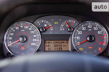Хетчбек Fiat Punto 2008 в 
