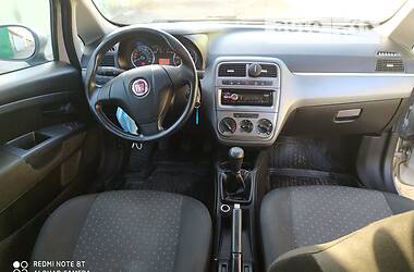 Хэтчбек Fiat Punto 2012 в Новомосковске