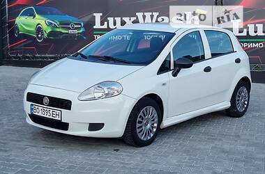 Хэтчбек Fiat Punto 2010 в Теребовле