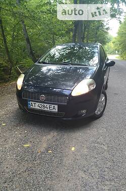 Хэтчбек Fiat Punto 2009 в Ивано-Франковске