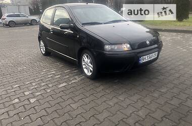 Хэтчбек Fiat Punto 2002 в Черновцах