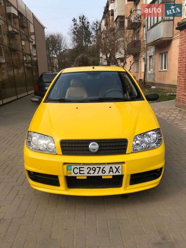 Универсал Fiat Punto 2003 в Черновцах