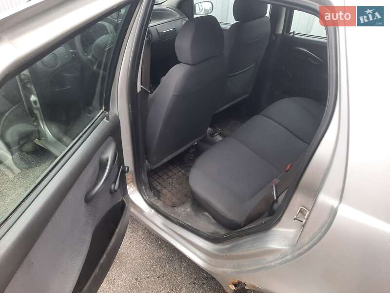 Универсал Fiat Punto 2002 в Славуте