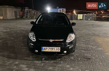 Хетчбек Fiat Punto 2011 в Запоріжжі