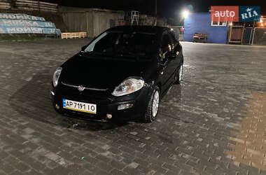 Хэтчбек Fiat Punto 2011 в Запорожье