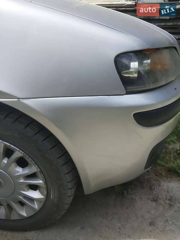 Позашляховик / Кросовер Fiat Punto 2000 в Чернівцях