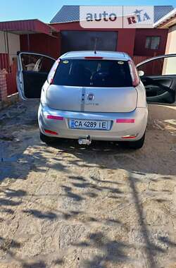 Хэтчбек Fiat Punto 2012 в Умани