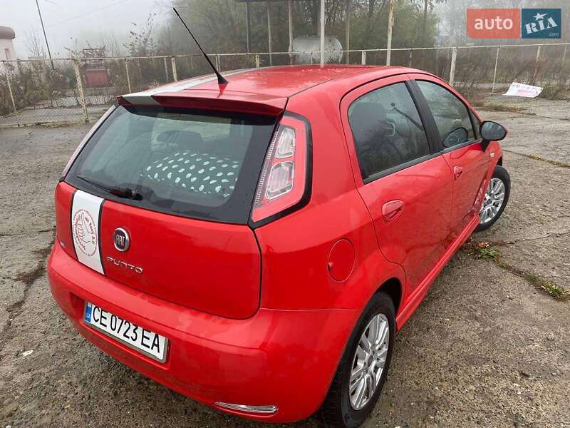 Хэтчбек Fiat Punto 2013 в Черновцах