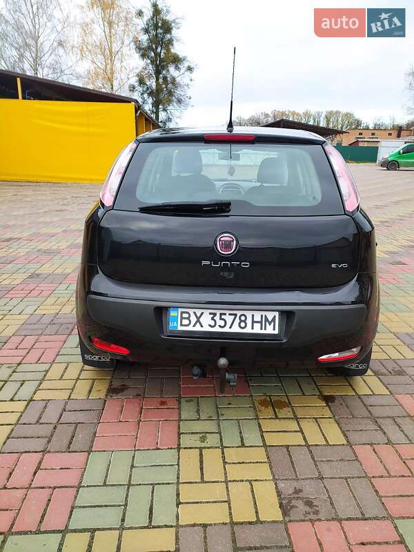 Хэтчбек Fiat Punto 2011 в Изяславе