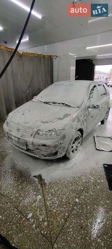Хэтчбек Fiat Punto 2007 в Киеве