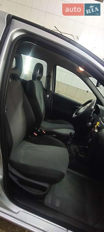 Хэтчбек Fiat Punto 2007 в Киеве