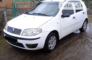 Хетчбек Fiat Punto 2007 в Березному